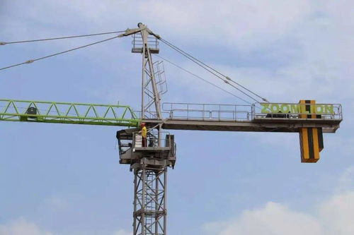 工程机械主机与零部件龙头全球估值有望提升，存量市场租赁发展空间广阔